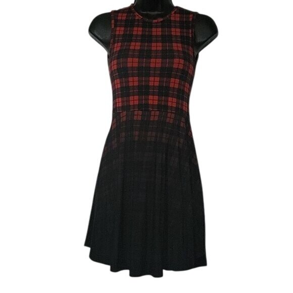 Red & Black Plaid Sleeveless Fit & Flare Dress With Gradient Ombre Skirt Design - Picture 3 of 7